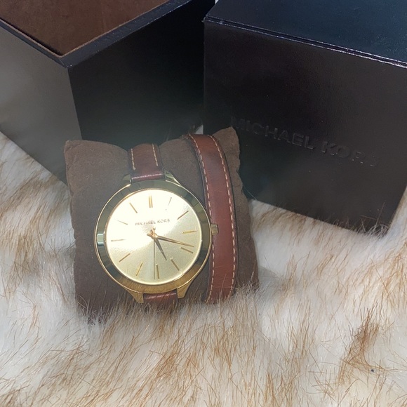 Michael Kors Slim Runway Double-Wrap Leather Bracelet Watch - Picture 2 of 5